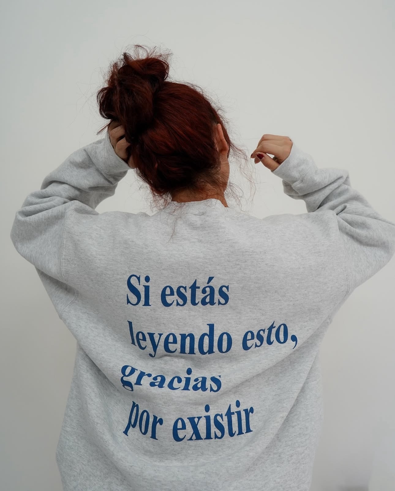GRACIAS POR EXISTIR Crewnecks